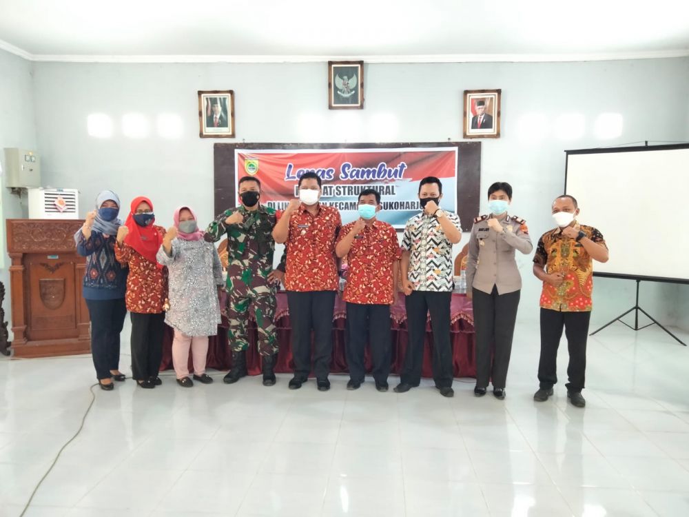 Lepas Sambut Pejabat Struktural di Kecamatan Sukoharjo