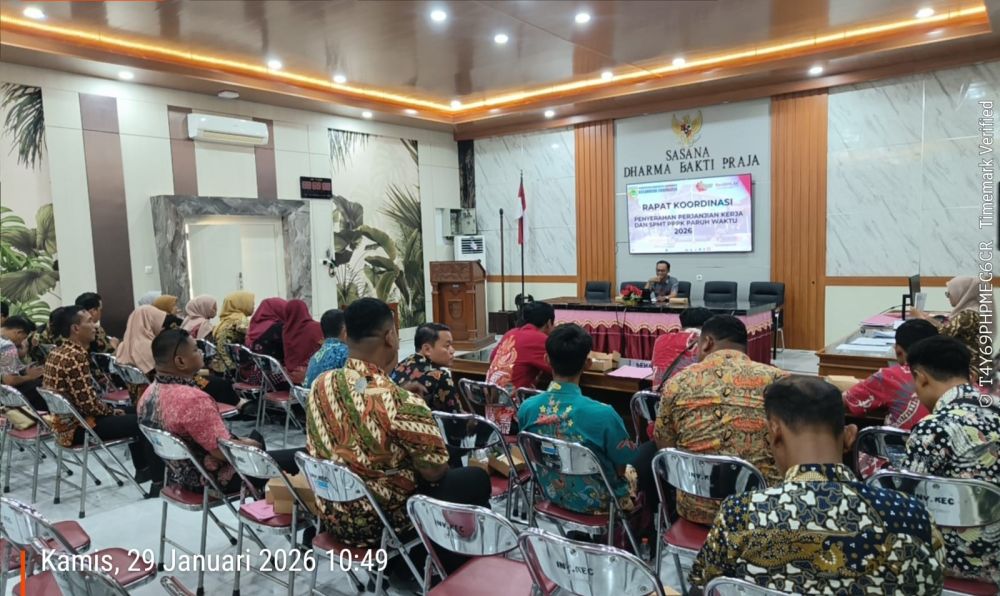 Kegiatan Penyerahan Perjanjian Kerja dan SPMT PPPK Paruh Waktu Tahun 2026