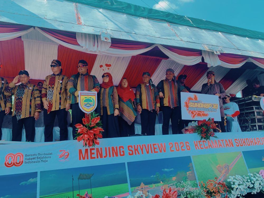 Forkopimcam Sukoharjo Ikuti Pawai Pembangunan 2025